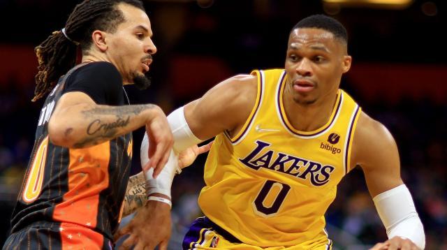 PA视讯官网-战热火前湖人收获俩好消息:韦少冷静+浓眉伤愈